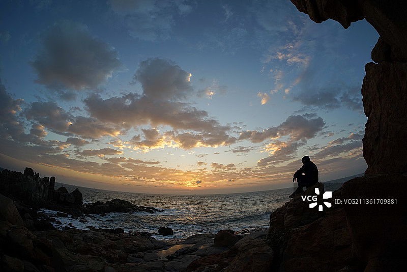 中国广东揭阳惠来客鸟尾早晨拍摄图片素材
