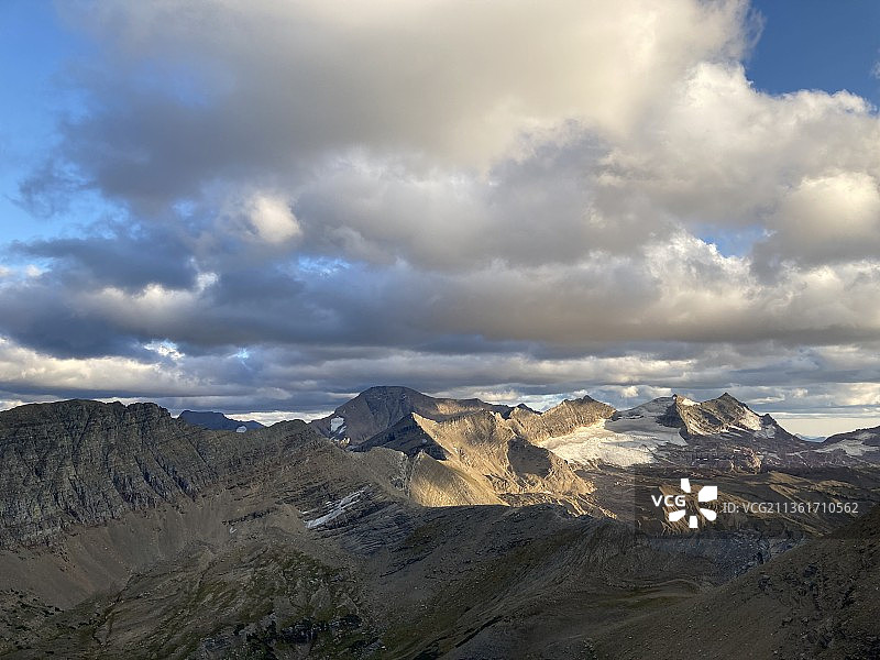 冰川国家公园的冰川山景图片素材