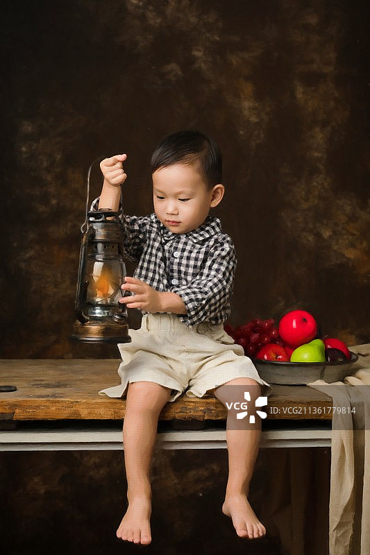 室内儿童复古肖像写真图片素材