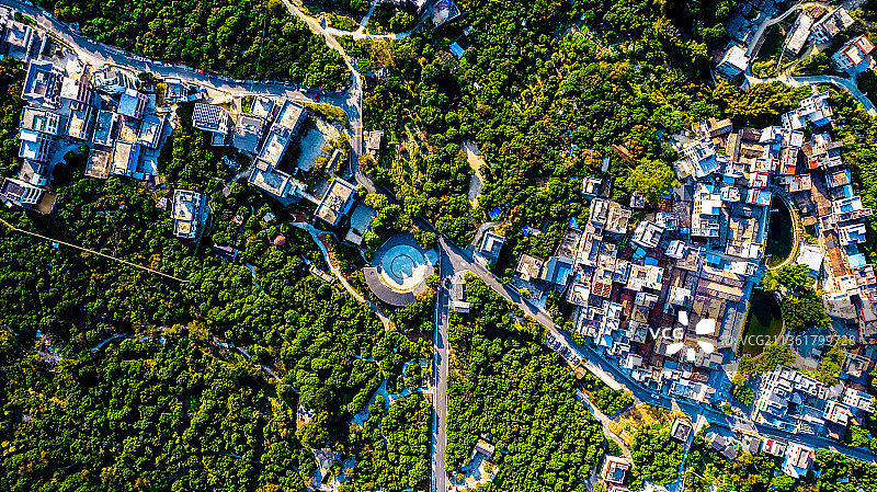 掩映林间.广州南平静修小镇图片素材