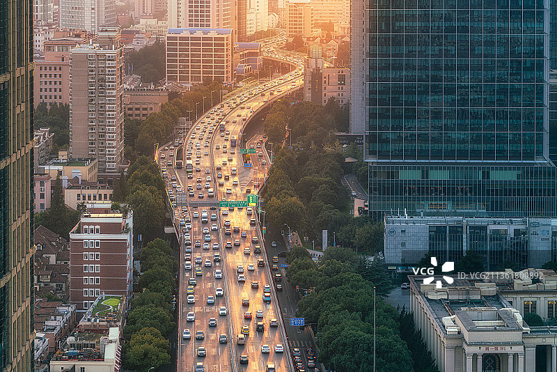 阳光道路图片素材