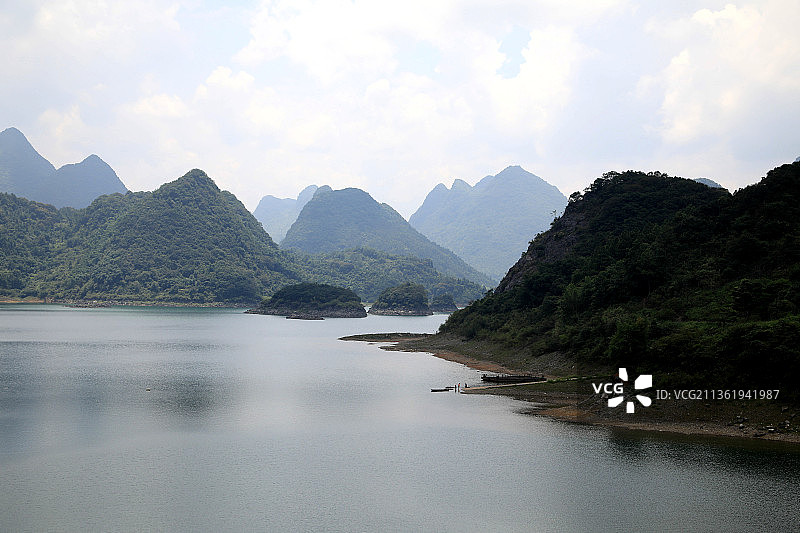 广东清远桃花湖图片素材