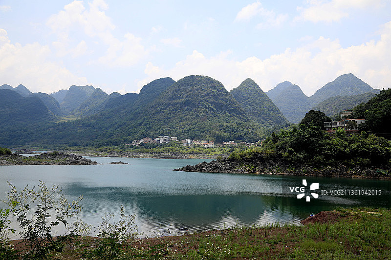 广东清远桃花湖图片素材