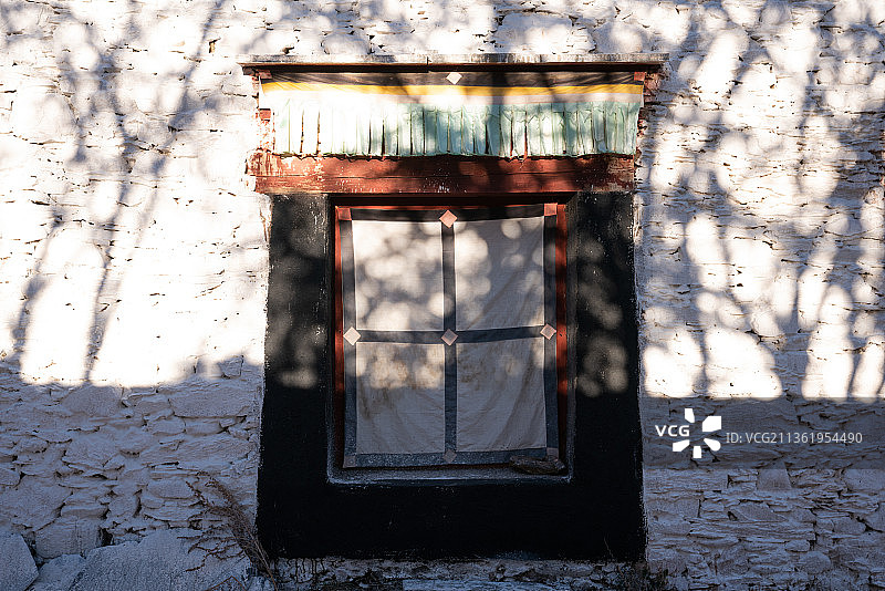 川西、阿坝、雪山下的乡村、惠远寺、信仰、日照金山、秘境、绝美图片素材