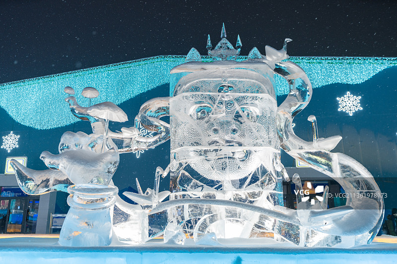 哈尔滨冰雪大世界夜景图片素材