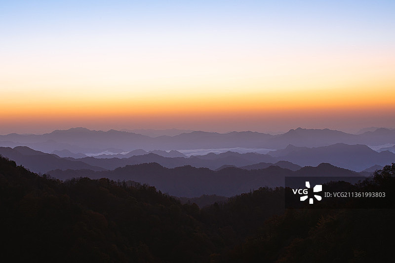 中国陕西汉中留坝太子岭日出风景图片素材