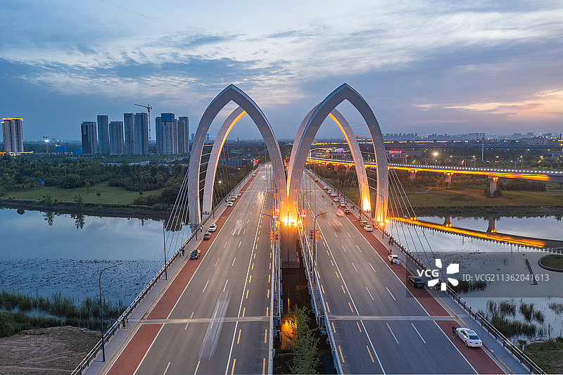 西安沣河大桥夜景图片素材