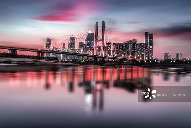 梦幻八一大桥图片素材