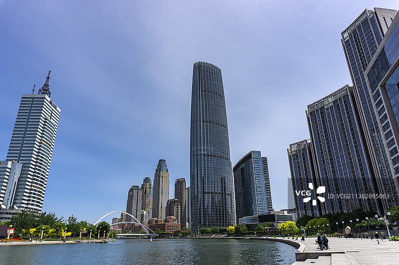 天津金融中心街景图片素材