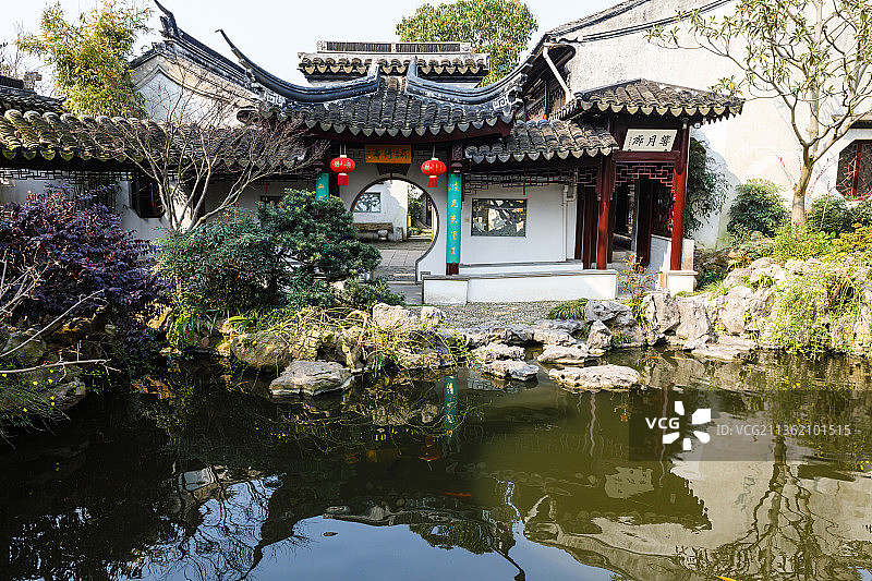 江苏苏州东山陆巷古村宝俭堂图片素材