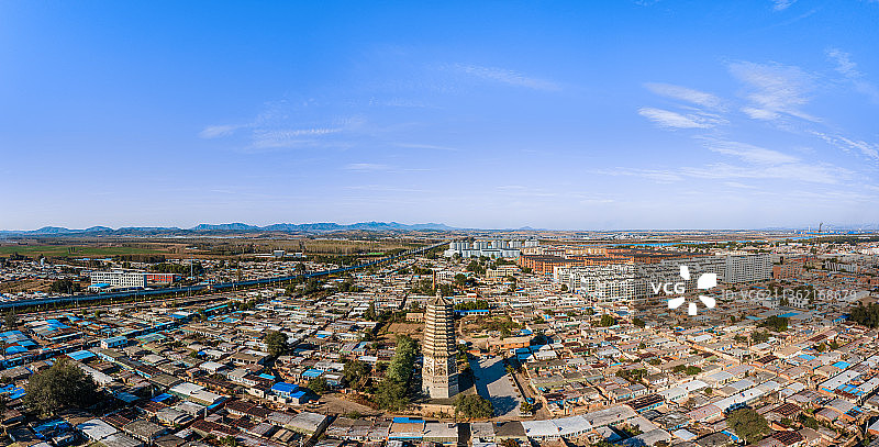 辽宁省锦州市义县地标——广胜寺契丹千年古塔图片素材