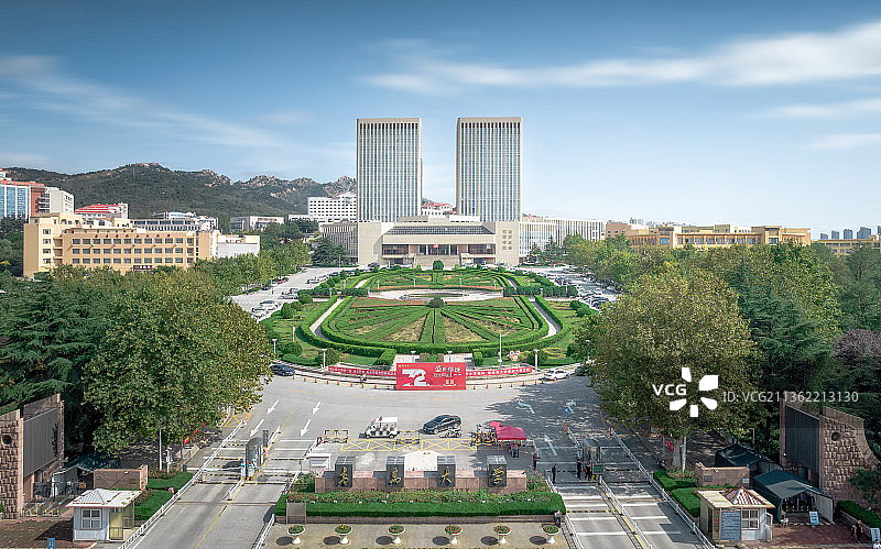 青岛大学浮山校区西院夏景图片素材