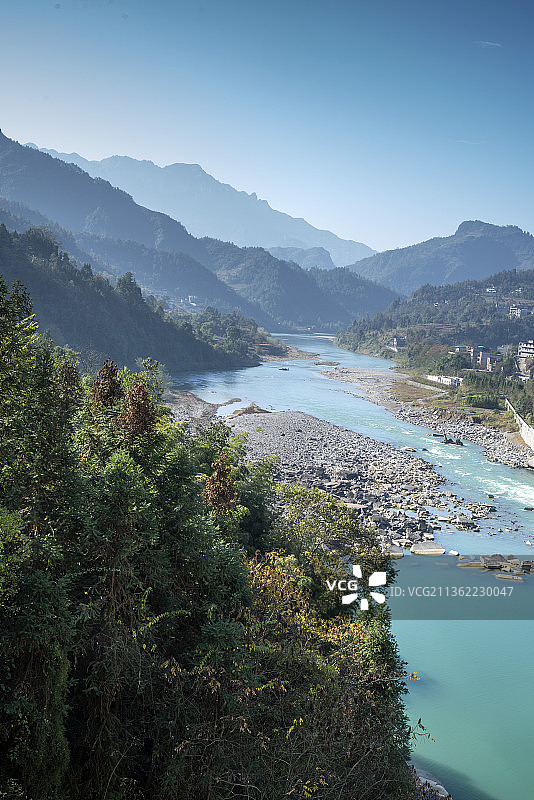 湖北利川境内郁江库区初冬风光图片素材