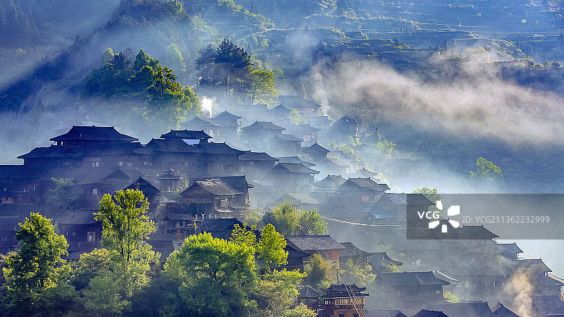 春到西江千户苗寨图片素材