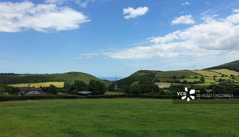爱尔兰威克洛郡峡谷的田野风光图片素材