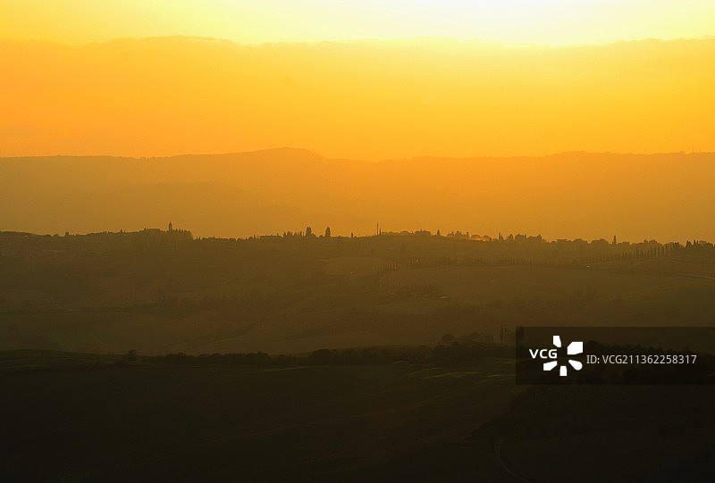 意大利锡耶纳的日落剪影图片素材