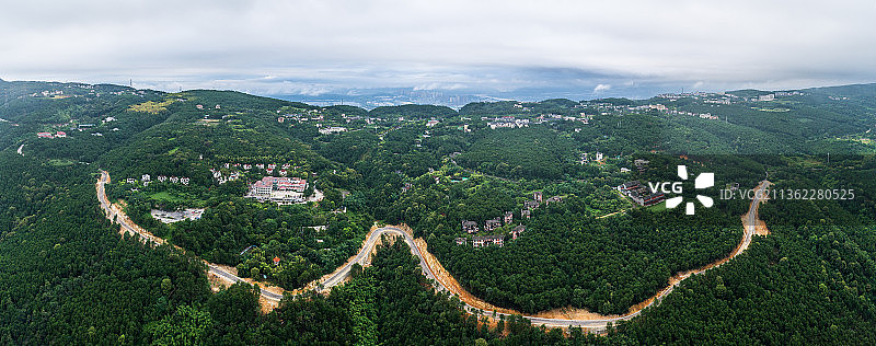 玉峰山公园环形公路图片素材