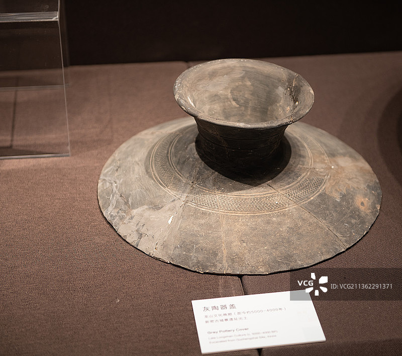 龙山文化的陶器图片素材