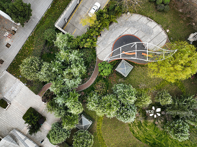 武汉江岸区二七公园航拍秋景花镜设计全景图片素材