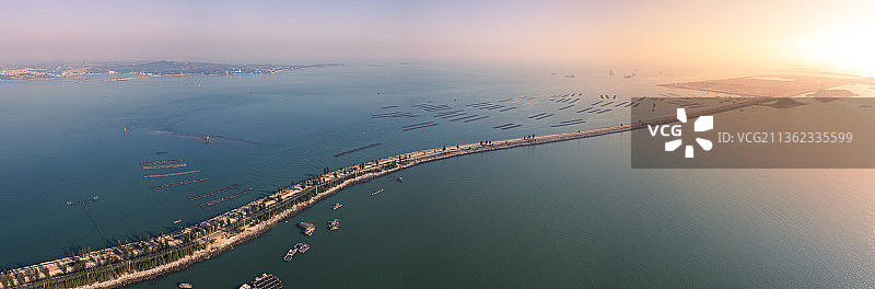 广西钦州三墩海上公路图片素材