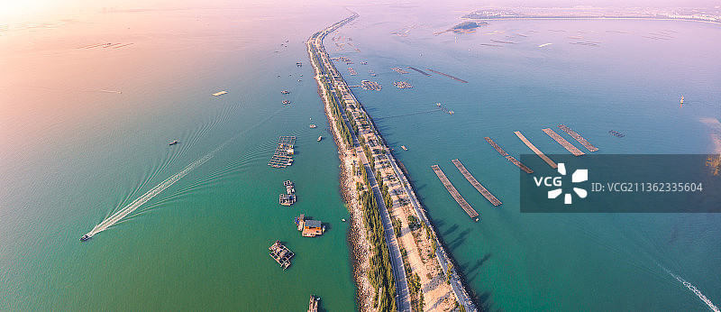 广西钦州三墩海上公路图片素材