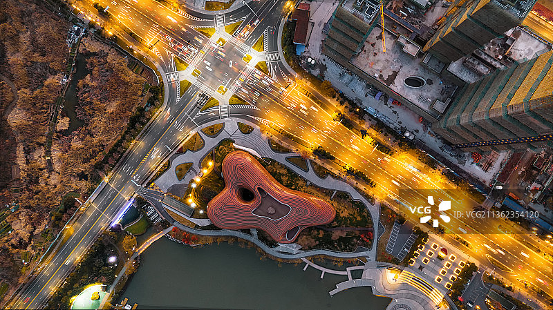 溧阳市燕湖公园/溧阳市博物馆夜景航拍图片素材