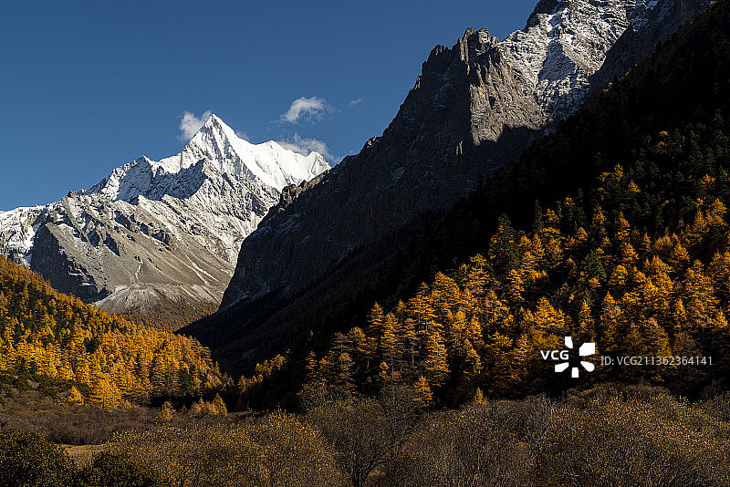 稻城亚丁风光图片素材