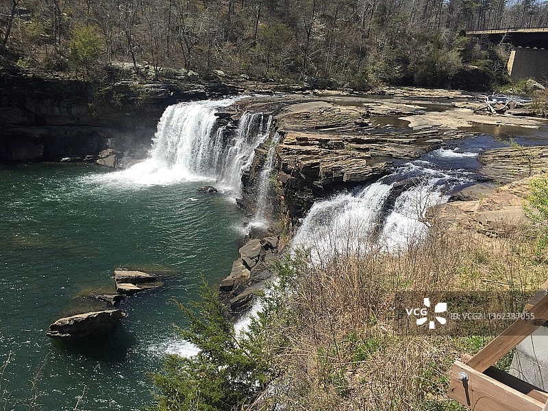 美国阿拉巴马州切罗基县森林瀑布风光图片素材