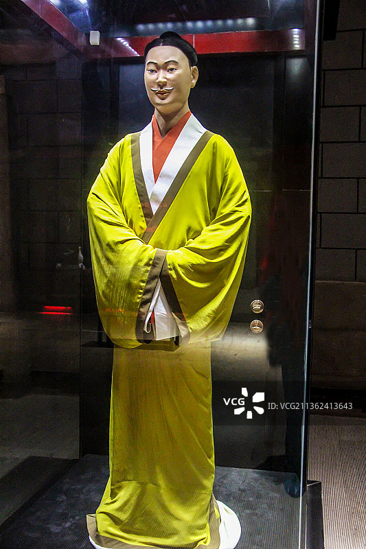 陕西咸阳汉阳陵——帝陵外藏坑展示厅：汉代文吏（复制）图片素材