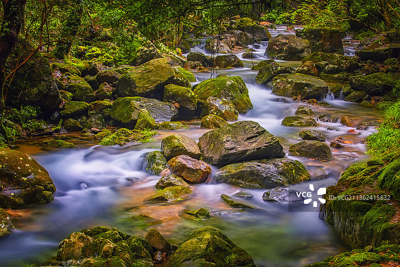 十里桃花溪图片素材