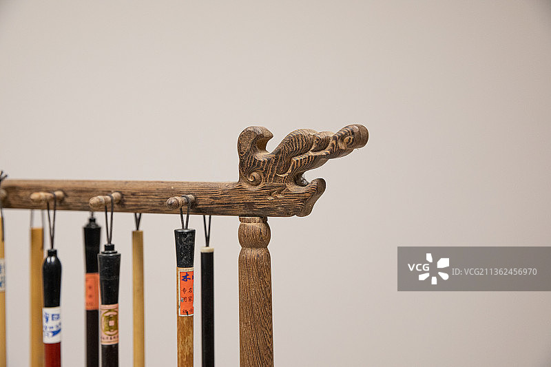 笔墨纸砚毛笔铅笔笔架图片素材