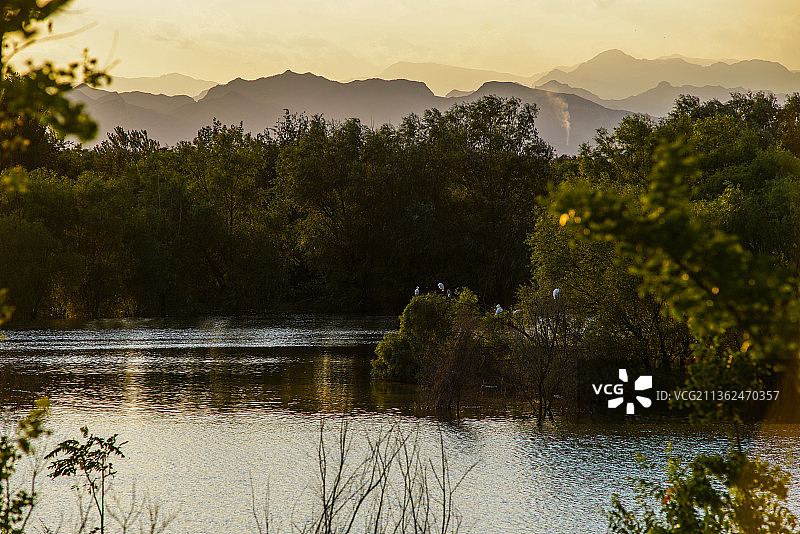 京西的画意黄昏图片素材