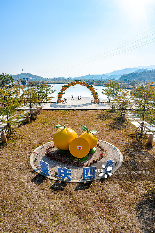 中国广东肇庆四会贞山阡陌稻田图片素材