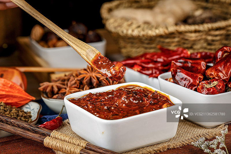 香辣火锅底料图片素材