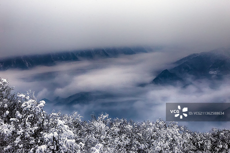 壶瓶山顶风光图片素材