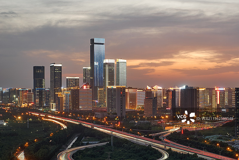 陕西省西安市高新区城市夜景图片素材