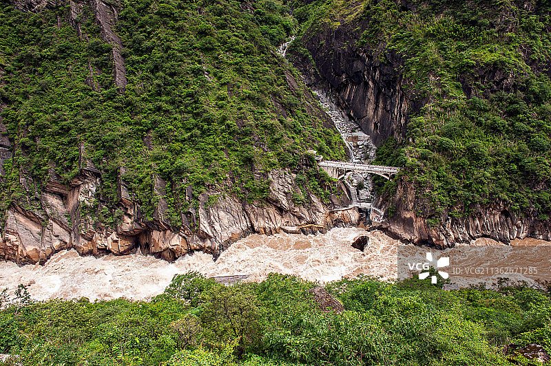 金沙江虎跳峡图片素材