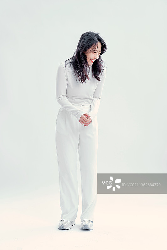 快乐的青年女性图片素材