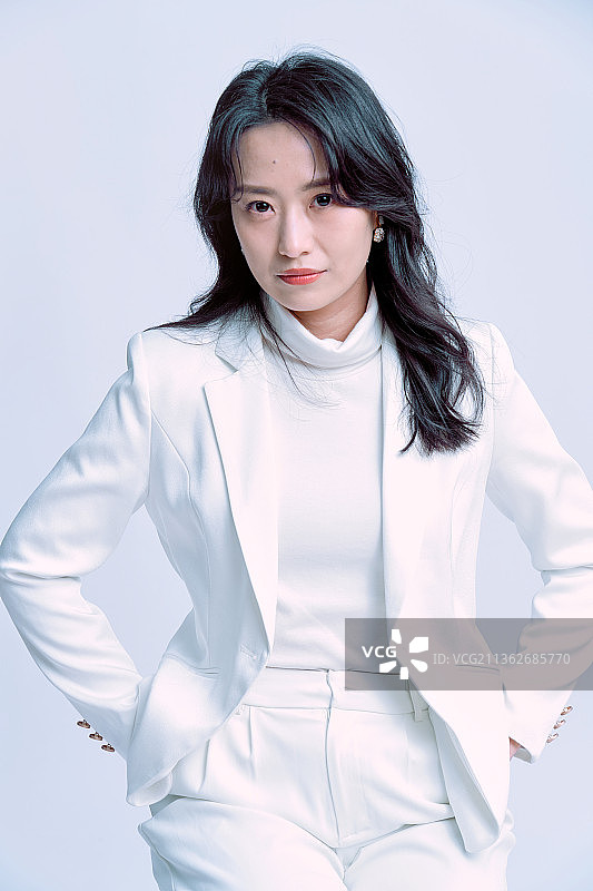 中国青年女性商人肖像图片素材