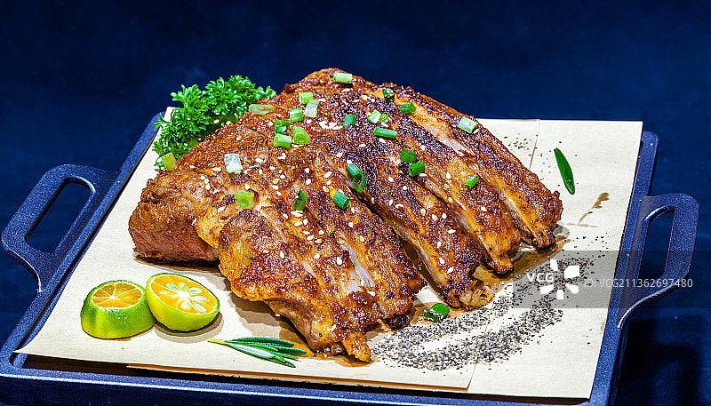 碳烤羊排特色私房菜肴图片素材