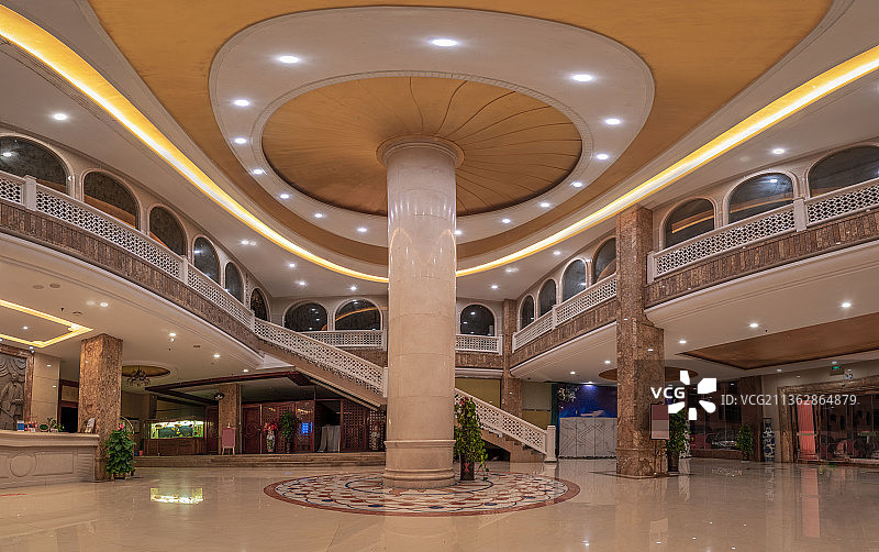 现代酒店内部装饰与灯光图片素材