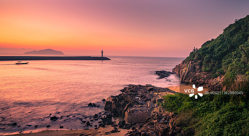 海南省万宁神州半岛风景区灯塔楼海景房图片素材