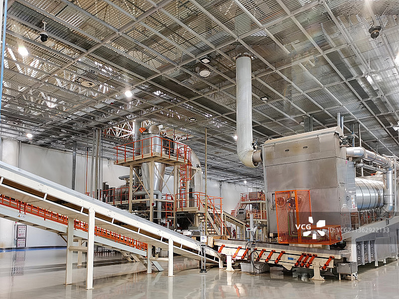 贵州中烟遵义卷烟厂生产车间图片素材