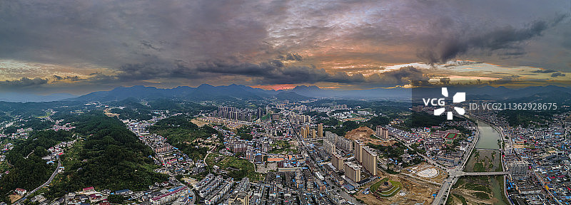 安庆岳西市晚霞图片素材