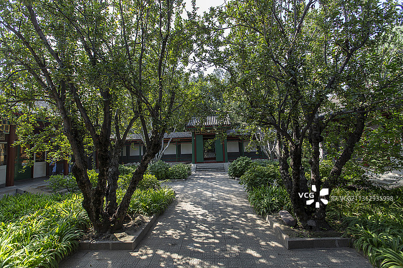 北京什刹海郭沫若故居：四合院风光图片素材