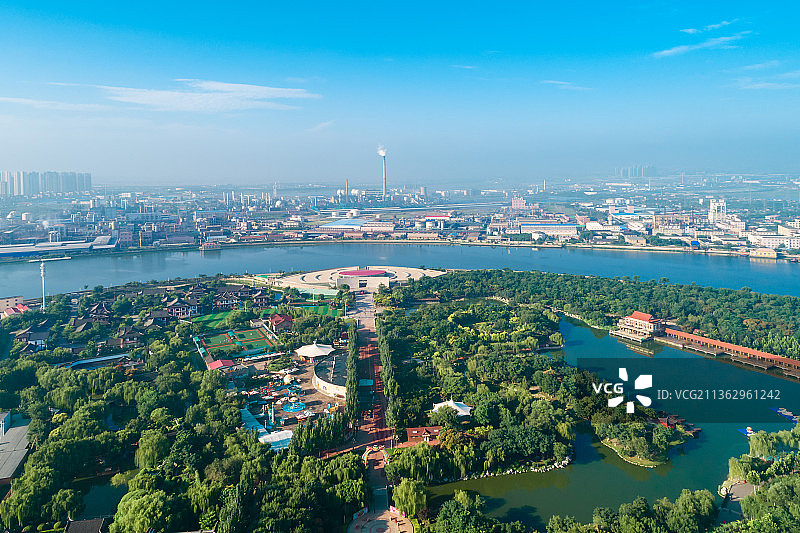 航拍天津滨海新区河滨公园图片素材