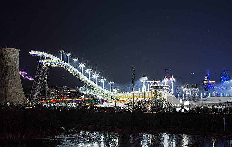 滑雪大跳台图片素材