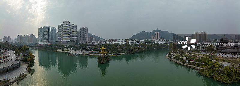 航拍贵州铜仁古城三江口铜岩阁城市风光图片素材