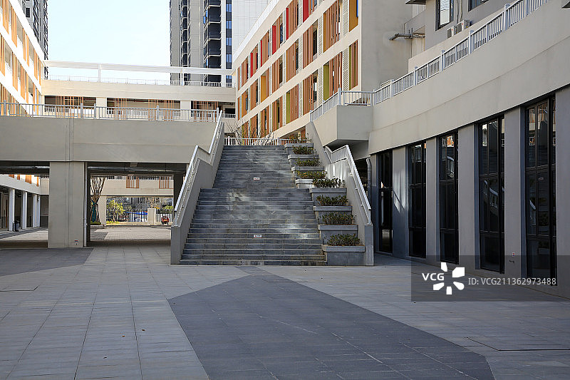 一所学校图书馆体育馆多功能厅现代建筑城市风光图片素材