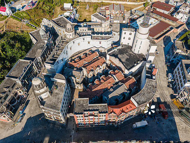 航拍佛山南海西樵山国艺影视城图片素材